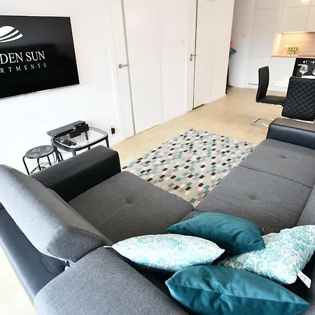 Apartament Szafran Z Miejscem Postojowym Apartamento *