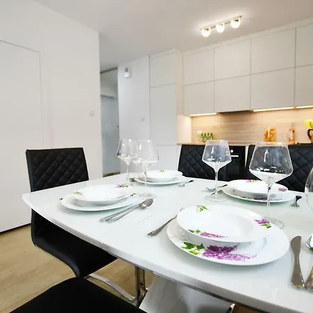 Апартаменты Apartament Szafran Z Miejscem Postojowym *