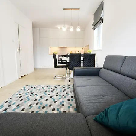 Apartament Szafran Z Miejscem Postojowym Апартаменты Колобжег
